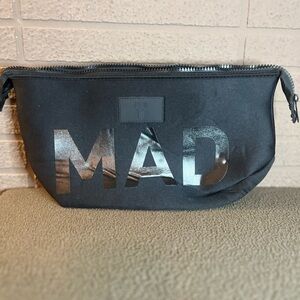 MAD RABBIT TOILETRY BAG Black Men's Bag